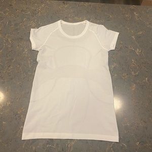 Lululemon Swiftly Tech T